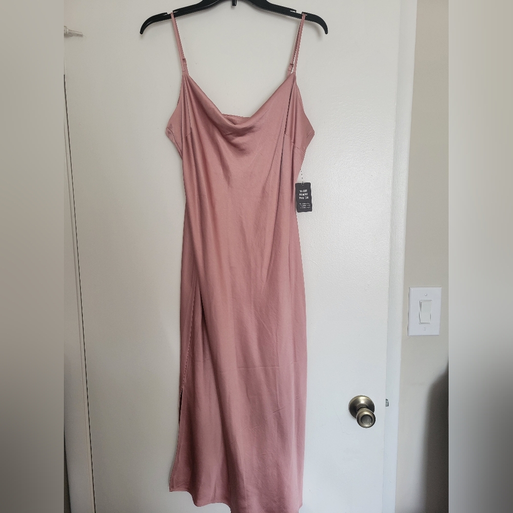 🎀Express Pink Satin Slip Dress🎀